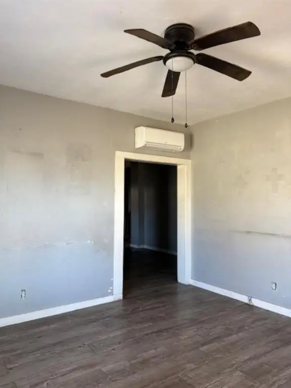 601 E South Street, Cordell, OK 73632 - #2