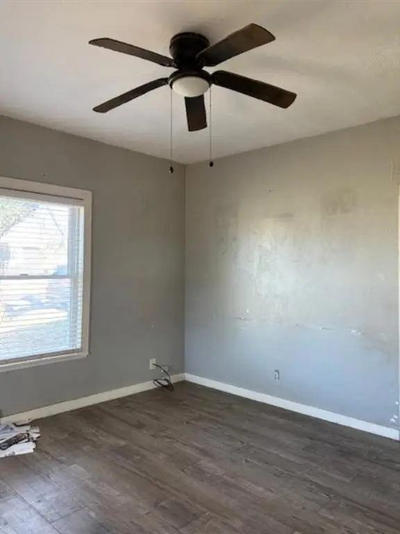 601 E South Street, Cordell, OK 73632 - #3