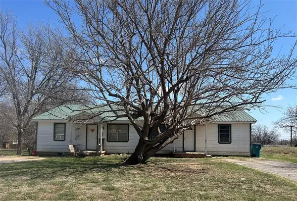 510 S Louis Tittle Avenue, Mangum, OK 73554