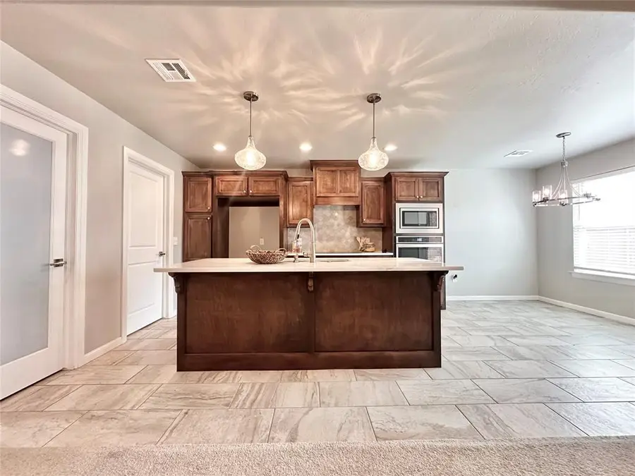 4400 Peach Tree, Shawnee, OK 74804 - #2