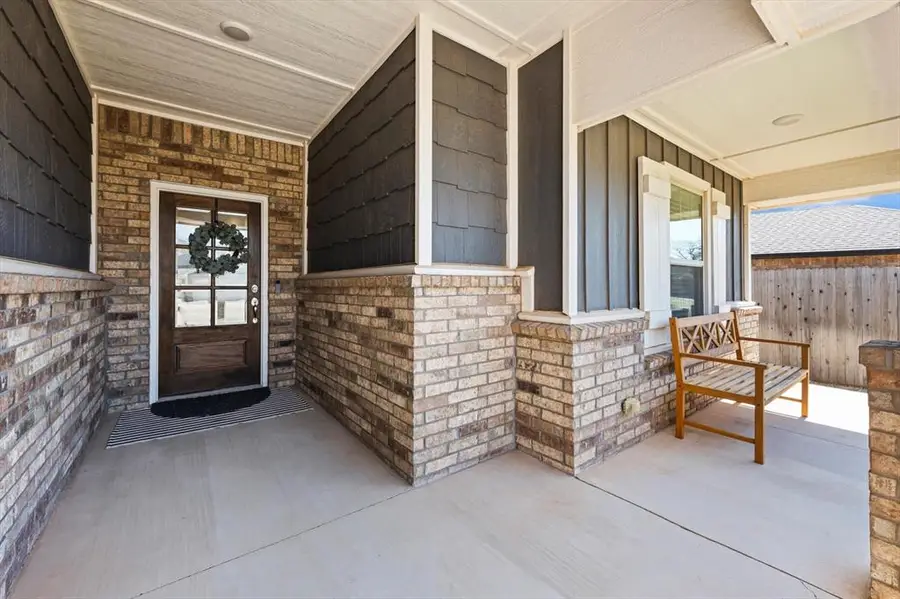 616 Windy Lane, Yukon, OK 73099 - #2