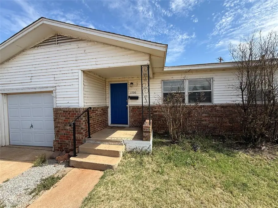 1700 N Lee Street, Altus, OK 73521 - #2