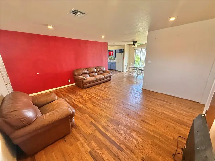 1700 N Lee Street, Altus, OK 73521 - #3