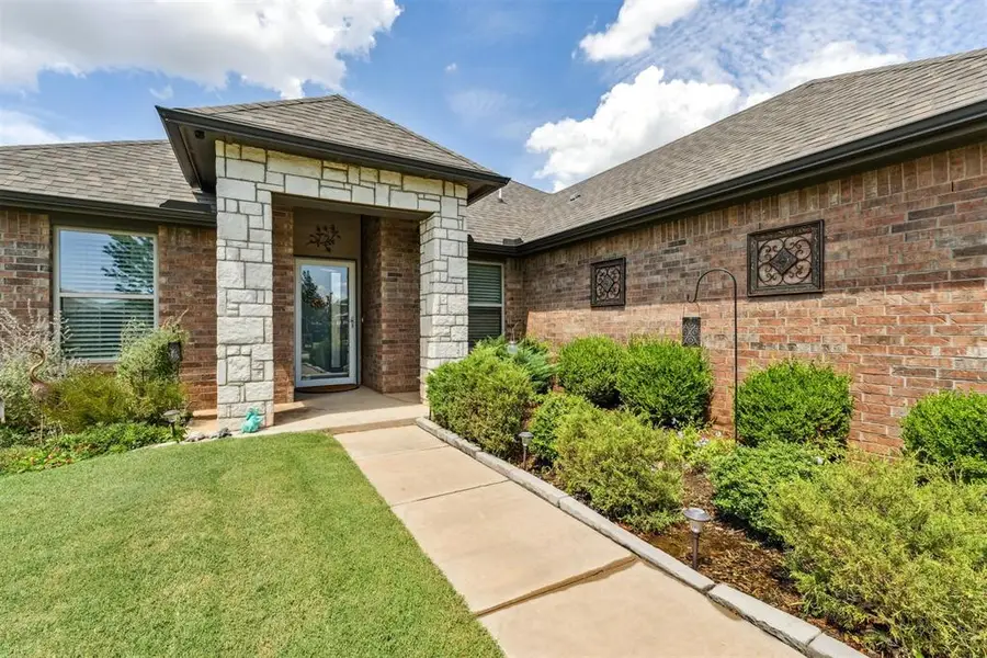 613 NW 180th Street, Edmond, OK 73012 - #3