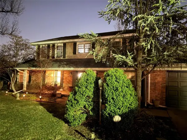 304 NW 39th Street, Oklahoma City, OK 73118-8414