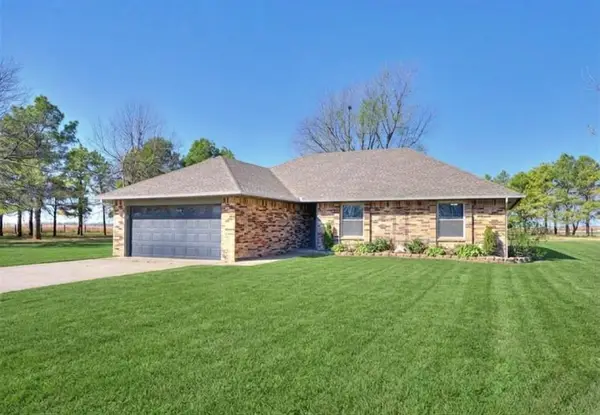 5345 Pine Creek Road, Calumet, OK 73014