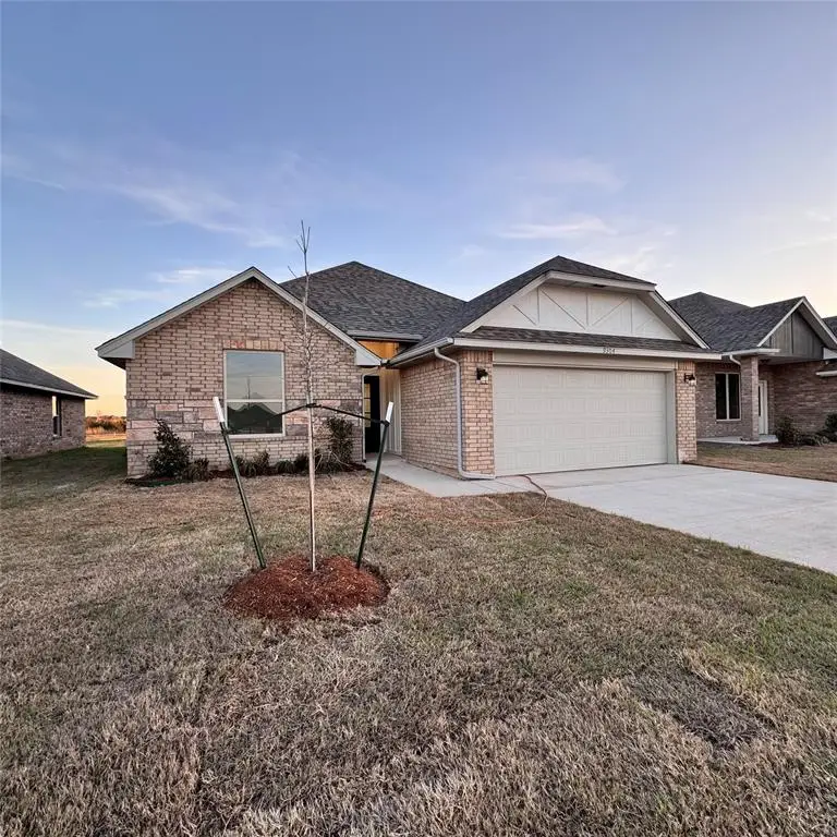 9304 NW 143rd Street, Yukon, OK 73099 - #2