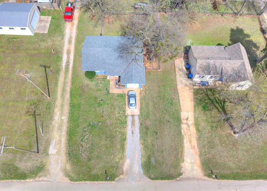 411 E Chestnut, Noble, OK 73068 - #3