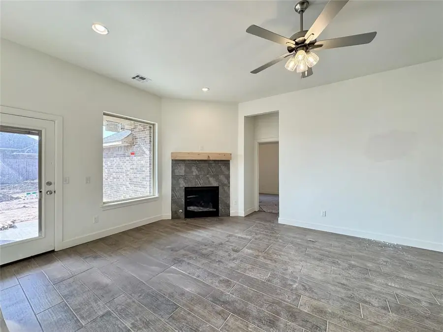 9328 NW 143rd Street, Yukon, OK 73099 - #2