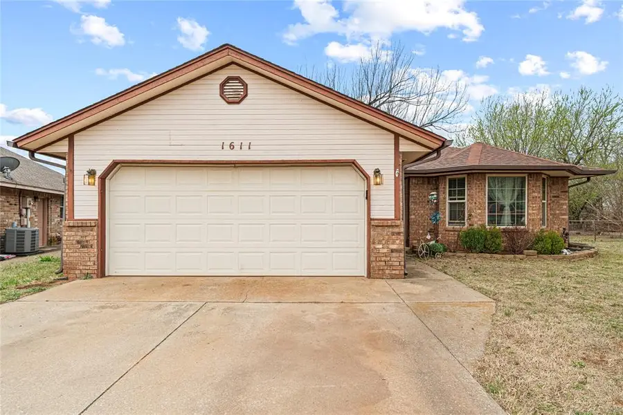 1611 N Orchard Terrace, Mustang, OK 73064 - #2