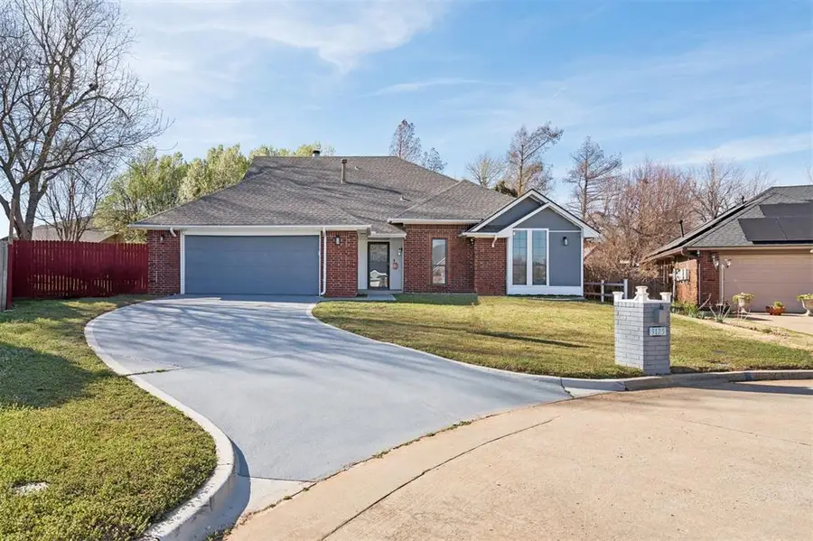 9125 NW 99th Place, Yukon, OK 73099 - #2