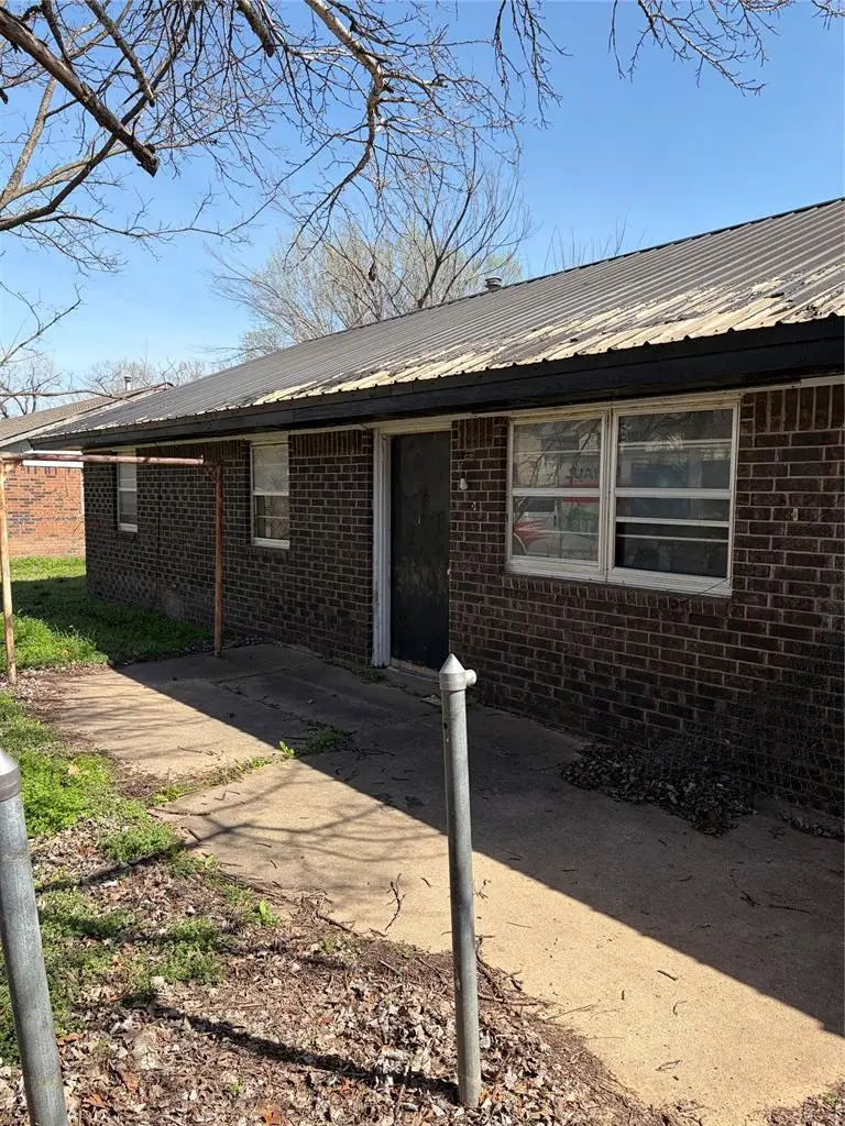 727 N Park Avenue, Stroud, OK 74079 - #1