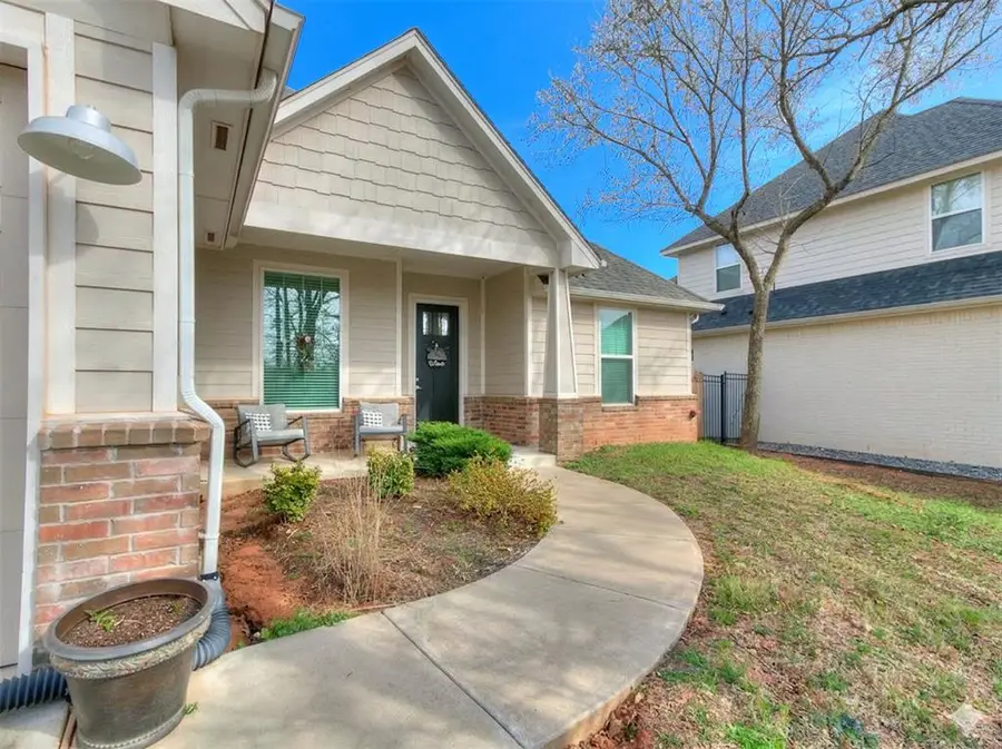 2516 Thunder Canyon Court, Edmond, OK 73034 - #3