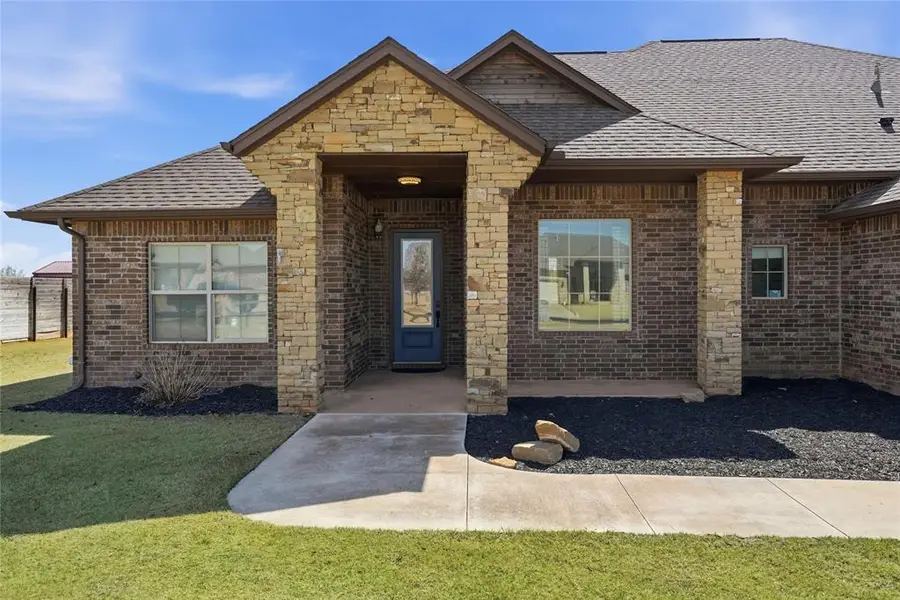 4816 Hillcrest Lane, Edmond, OK 73025 - #2