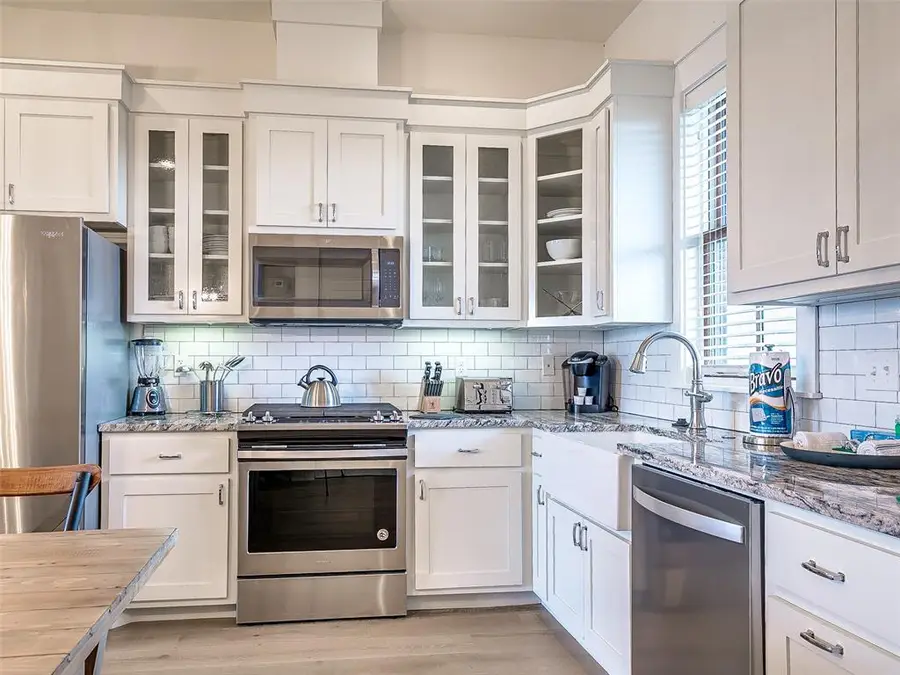 29 Water Street #9B, Carlton Landing, OK 74432 - #3