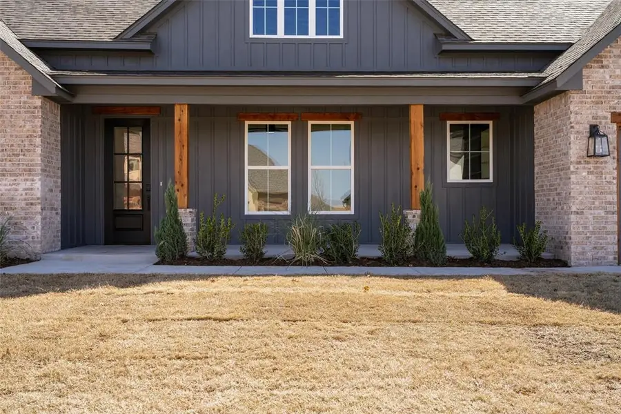 3353 Sagebrush Place, Yukon, OK 73099 - #2