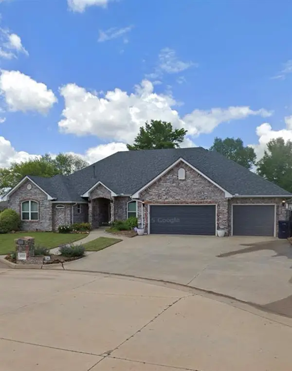 10125 N Millspaugh Way, Yukon, OK 73099