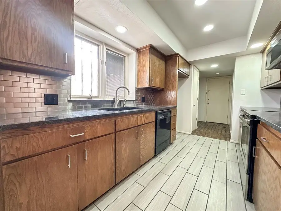 3824 N Tacoma Street, Oklahoma City, OK 73112 - #3