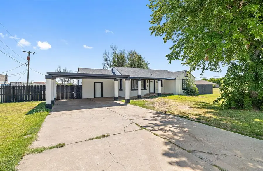 404 N Park Street, El Reno, OK 73036 - #2