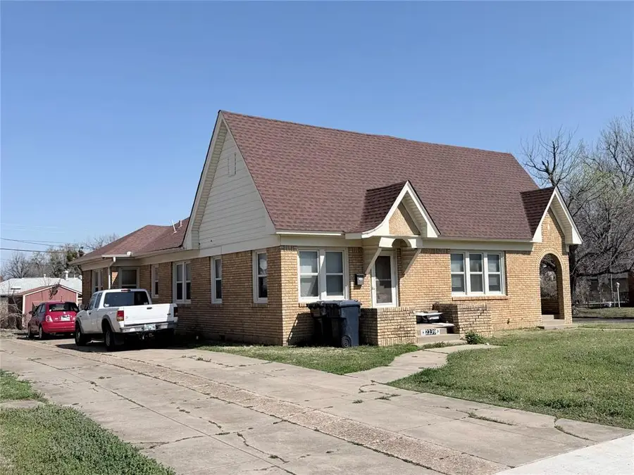 2239 NW 19th Street, Oklahoma City, OK 73107 - #3