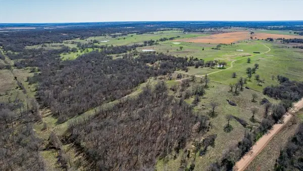 9573 W Rocking Road, Atoka, OK 74525