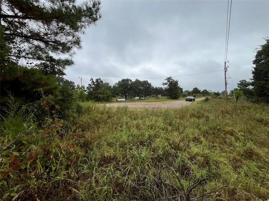 210 Amber Ridge, Shawnee, OK 74801 - #3