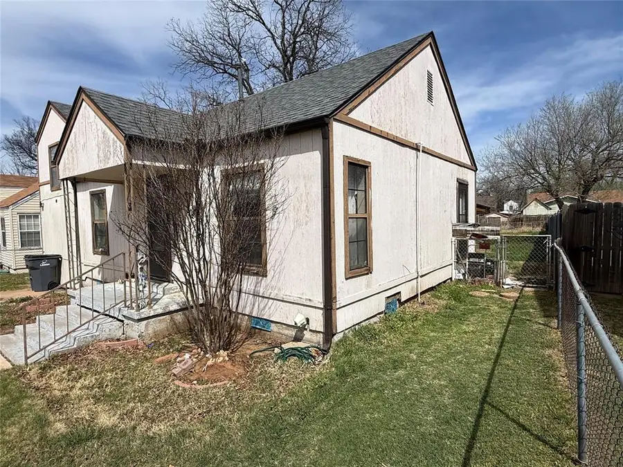 1731 NW Ash Avenue, Lawton, OK 73507 - #3