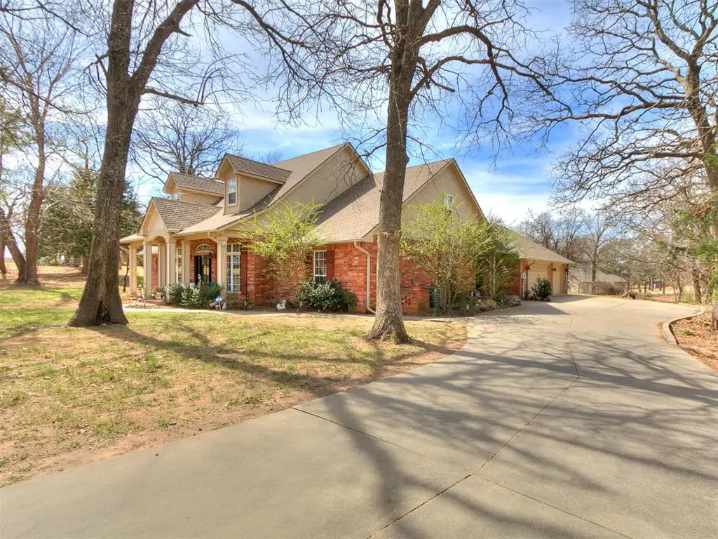 16316 Cobblestone Circle, Choctaw, OK 73020 - #1