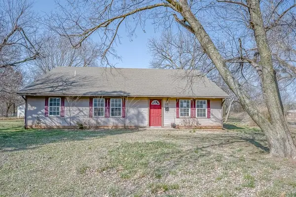 802 S 20th Street, Chickasha, OK 73018
