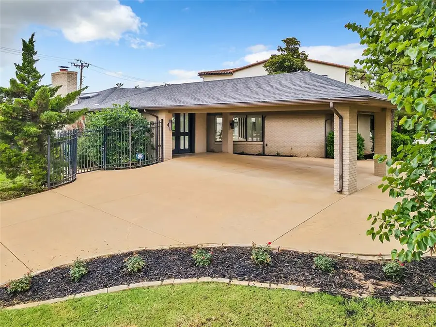 6601 Avondale Drive, Nichols Hills, OK 73116 - #2