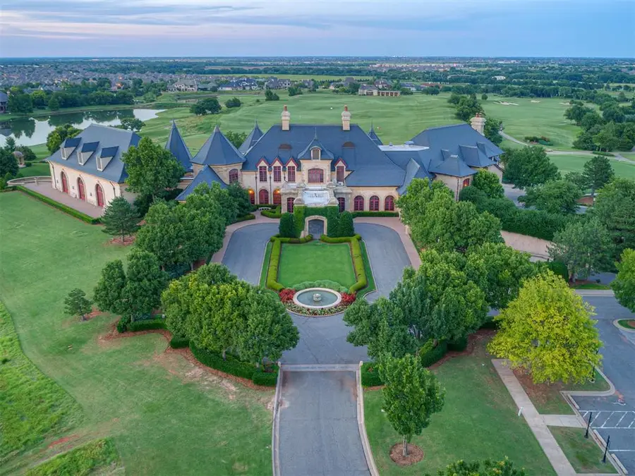 5808 Promenade Square, Oklahoma City, OK 73142 - #3