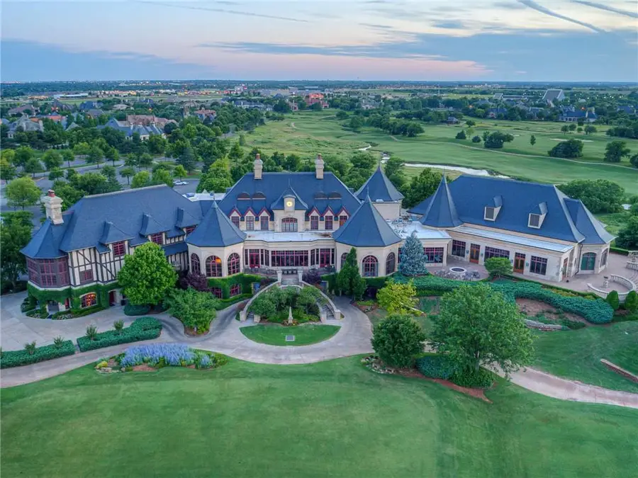 5816 Promenade Square, Oklahoma City, OK 73142 - #2