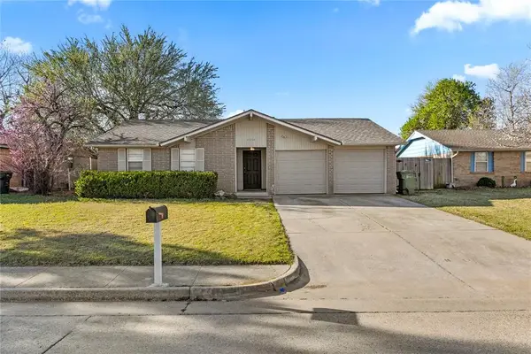 1054 Cumberland Mansion, Yukon, OK 73099