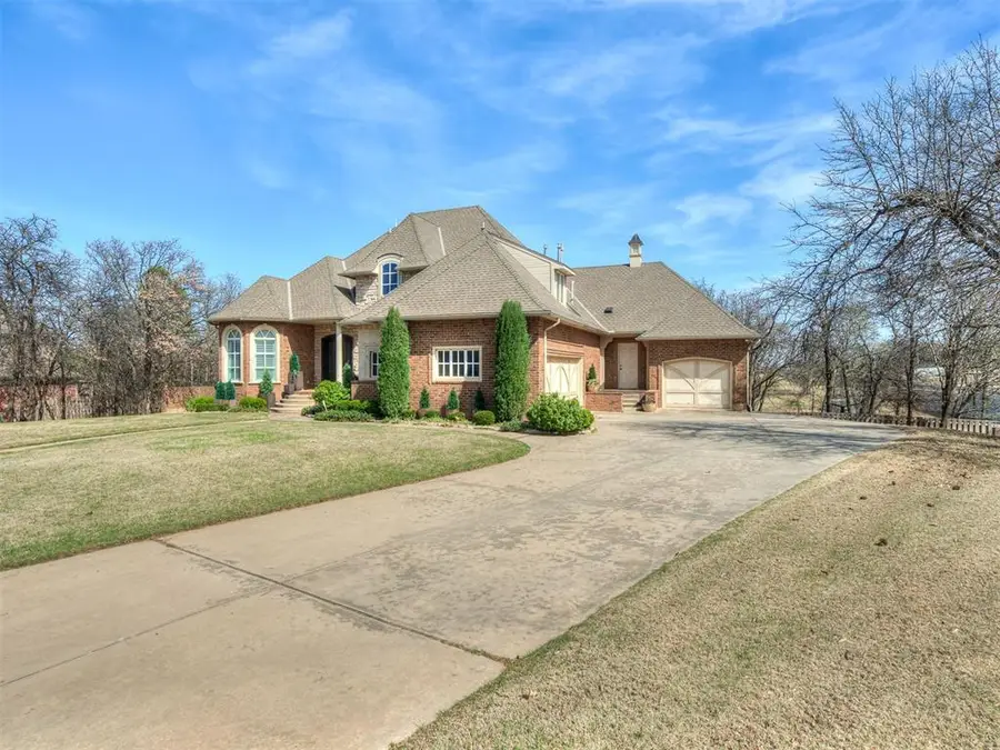2708 Cumberland Dr, Edmond, OK 73034 - #3