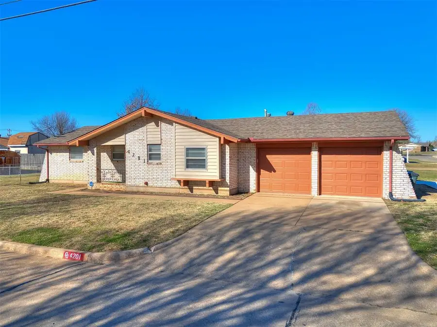 4201 Vickie Drive, Del City, OK 73115 - #3