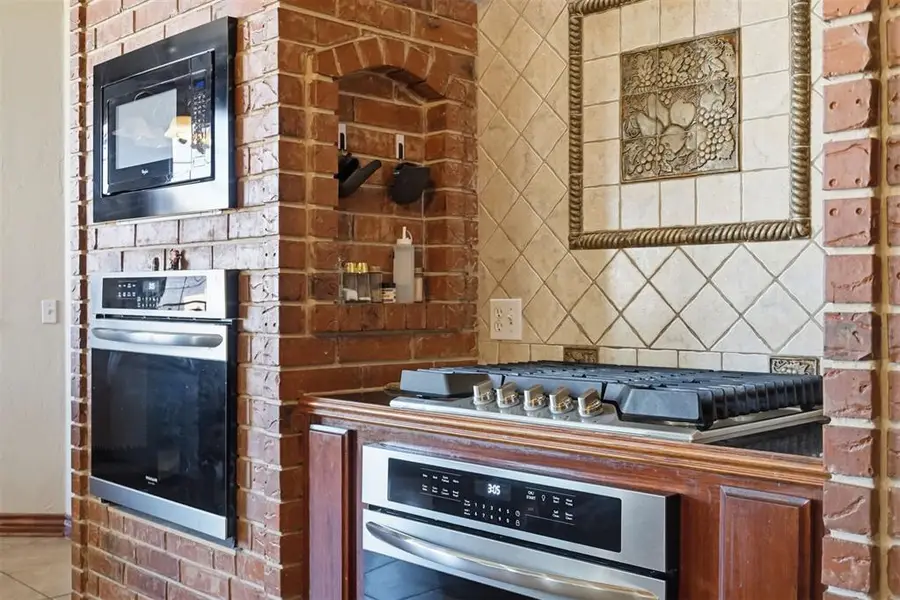 9209 SW 28th Street, Oklahoma City, OK 73128 - #3