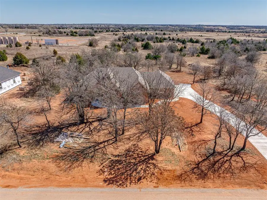 1213 Twin Oaks Dr, Blanchard, OK 73010 - #3