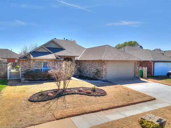 1916 NW 177th Terrace, Edmond, OK 73012