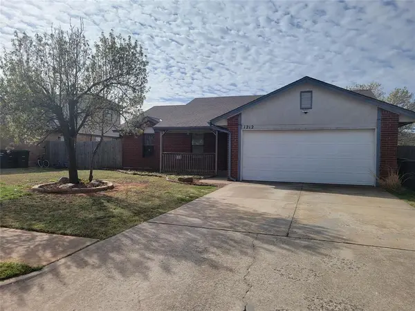 2112 NE 24th Street, Moore, OK 73160