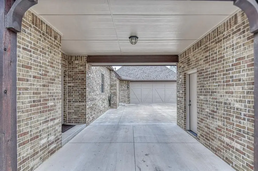 4504 Canonbury Circle, Norman, OK 73072 - #3