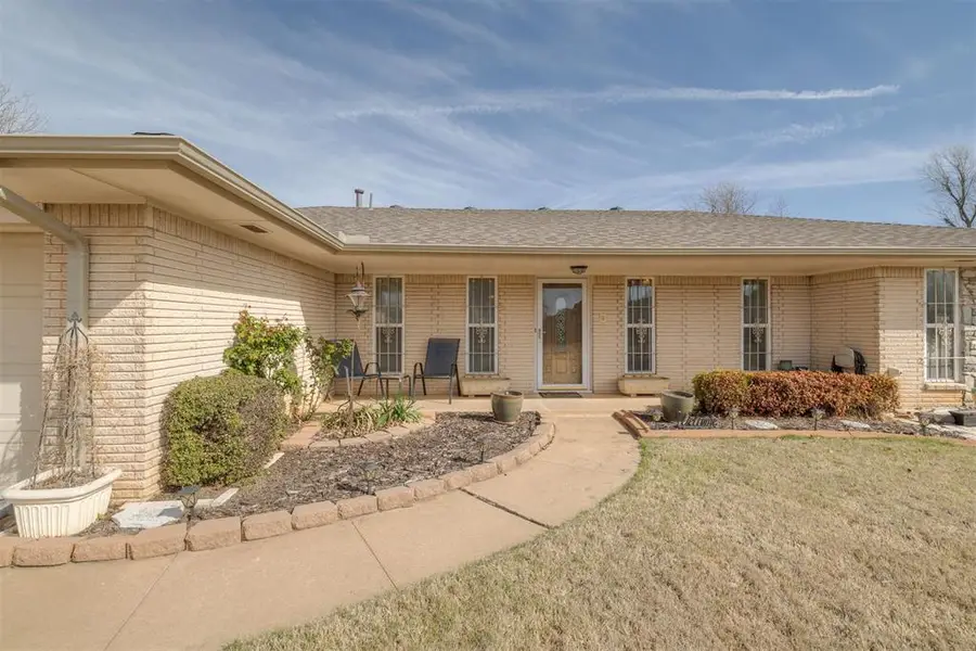 941 NW 32nd Streets, Moore, OK 73160 - #2