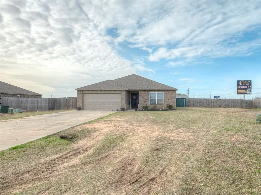 42057 Coopers Court, Shawnee, OK 74804 - #3