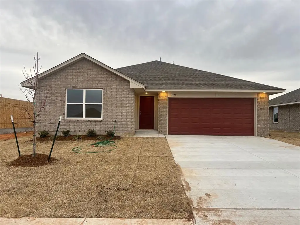 920 Shady Meadow Way, Chickasha, OK 73018 - #1