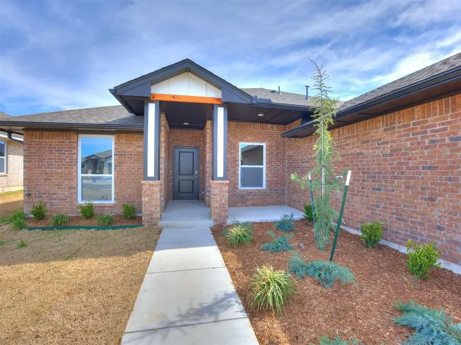 1100 Redwood Creek Drive, Yukon, OK 73099 - #3