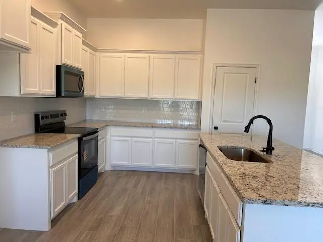 24952 Derby Way, Cashion, OK 73016 - #3