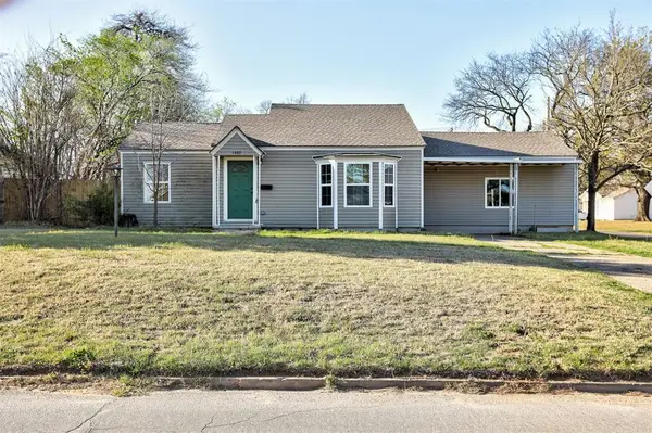 1427 W Chickasha Avenue, Chickasha, OK 73018