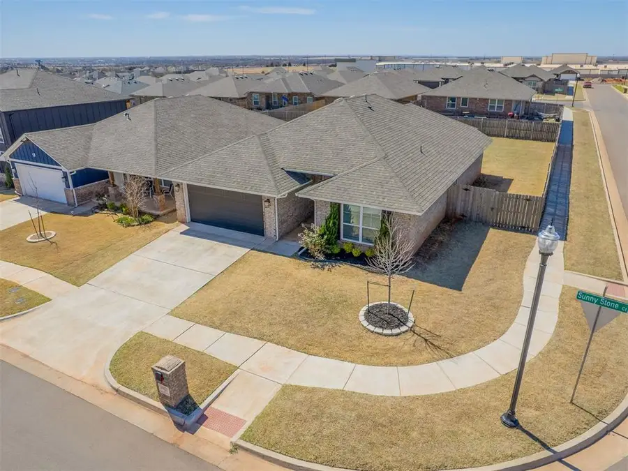 18025 Sunny Stone Court, Edmond, OK 73012 - #2