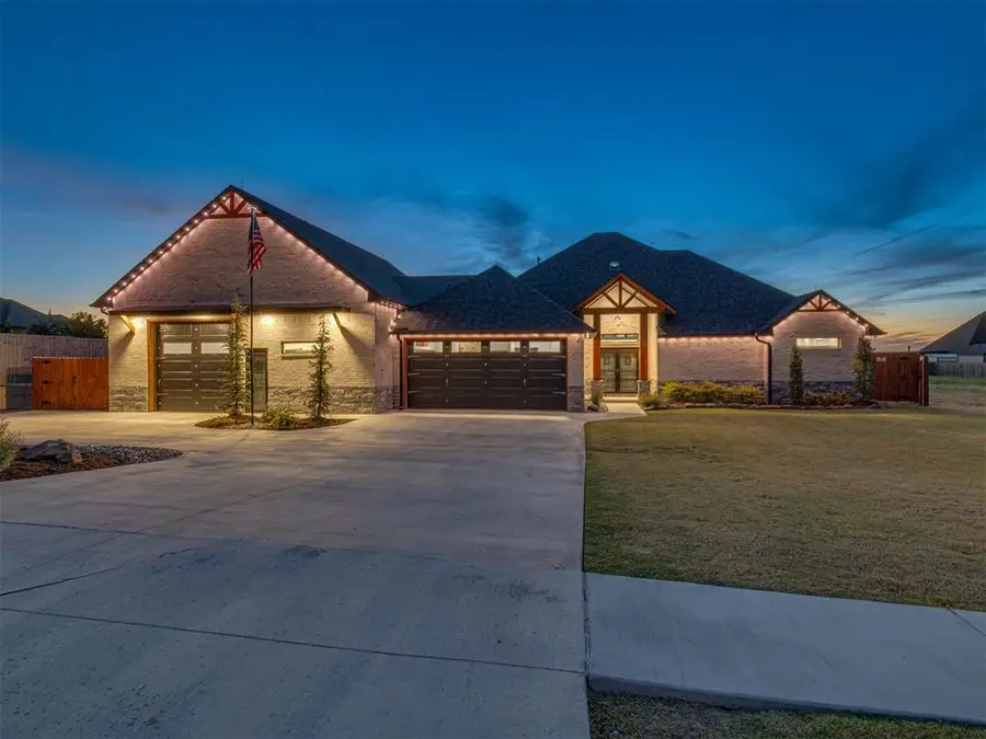 9505 Sundance Ridge Road, Yukon, OK 73099 - #3