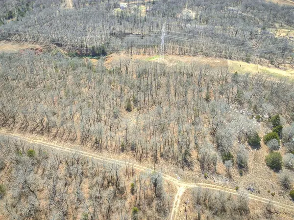 Highland Lane, Pink, OK 74873