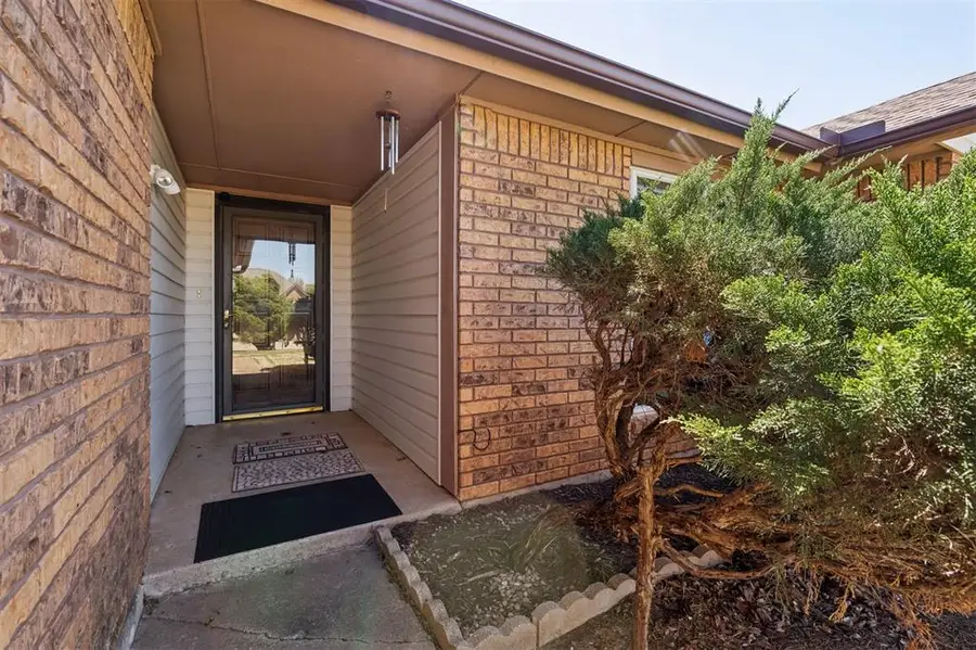 1420 Viola Drive, Yukon, OK 73099 - #3